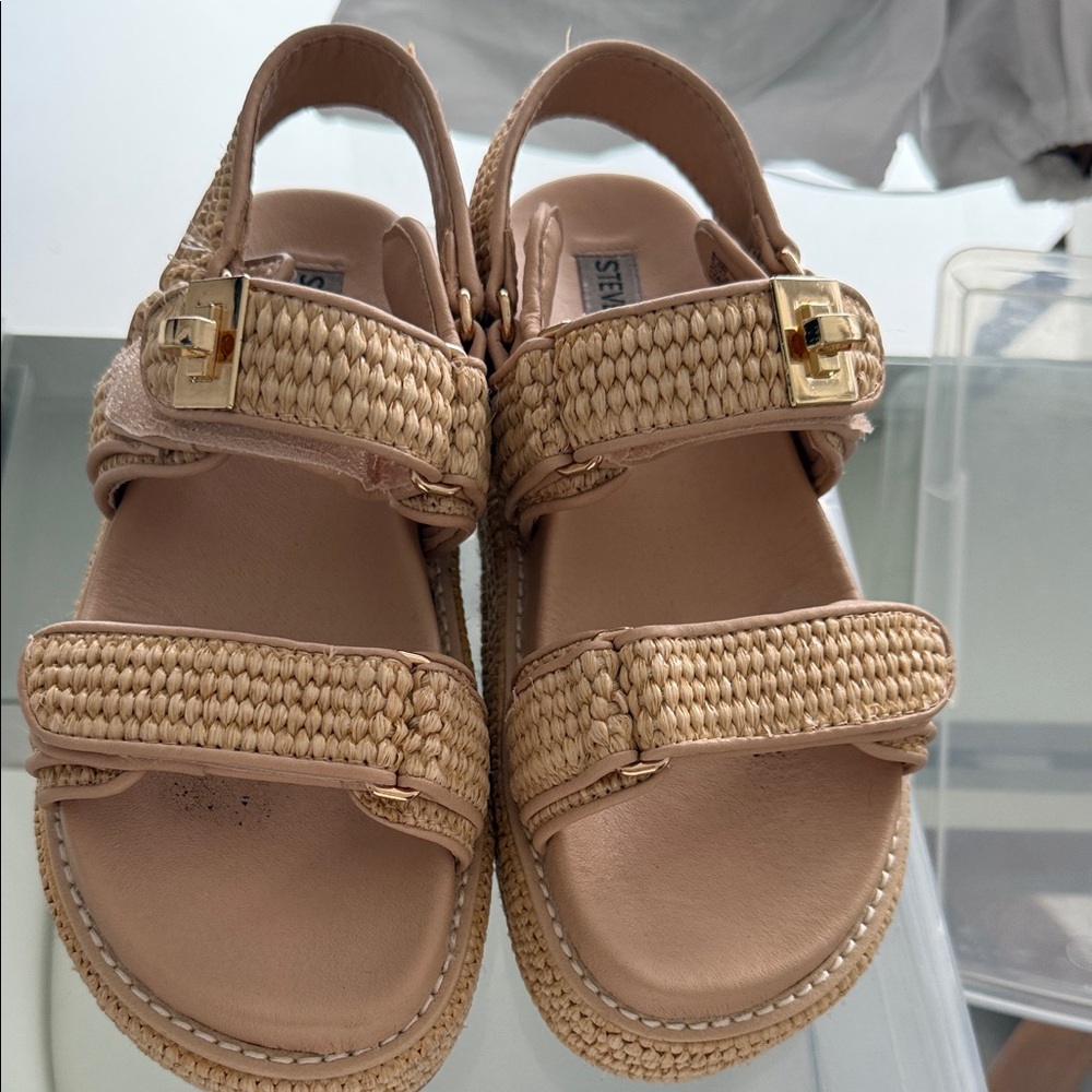 Steve Madden Beige Woven Sandals
